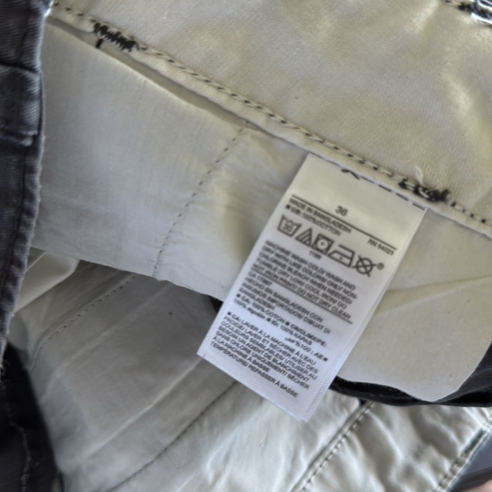 Old Navy Lived-In Straight Gray Khaki Dad Short 36 - Picture 5 of 5